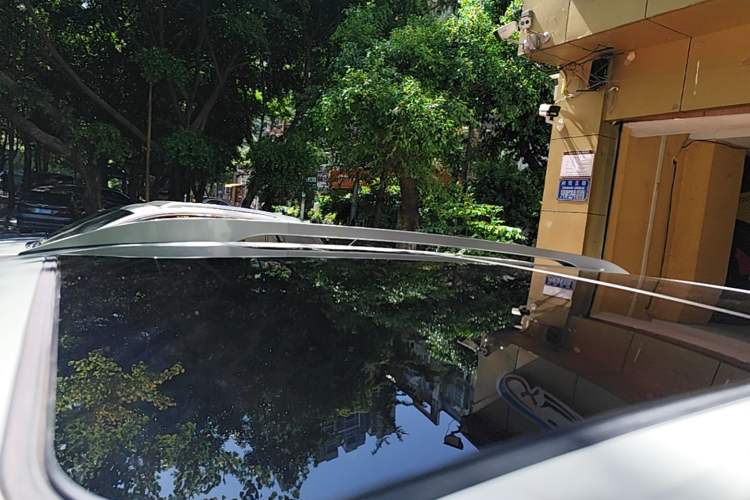 Used GAC Trumpchi GS4 PLUS 2021 270T Automatic Galaxy Edition Roof