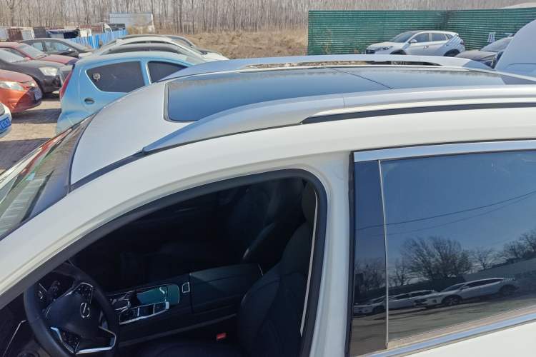 Used GAC Trumpchi GS4 PLUS 2021 390T Automatic Nebula Edition Roof