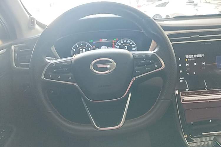 Used GAC Trumpchi GS4 PLUS 2021 270T Automatic Galaxy Edition Steering Wheel
