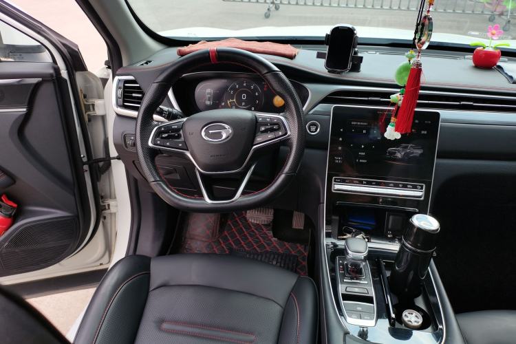 Used GAC Trumpchi GS4 PLUS 2021 270T Automatic Star Edition Steering Wheel