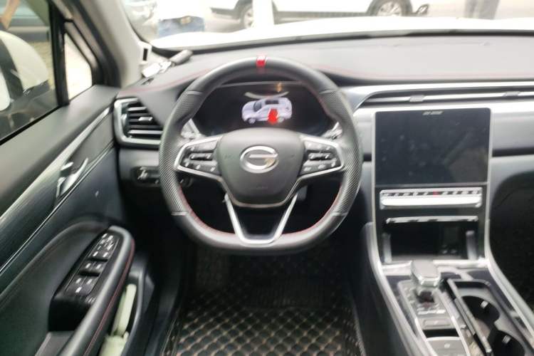 Used GAC Trumpchi GS4 PLUS 2021 270T Automatic Galaxy Edition Steering Wheel