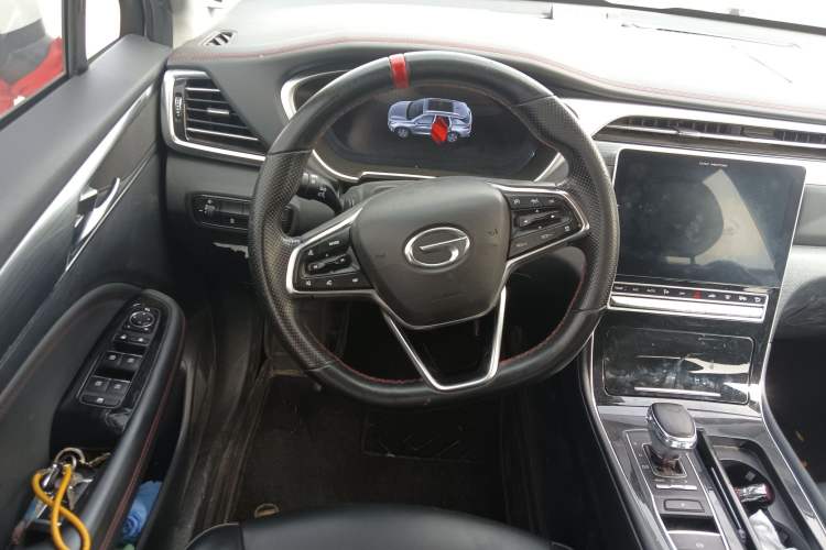Used GAC Trumpchi GS4 PLUS 2021 390T Automatic Nebula Edition Steering Wheel
