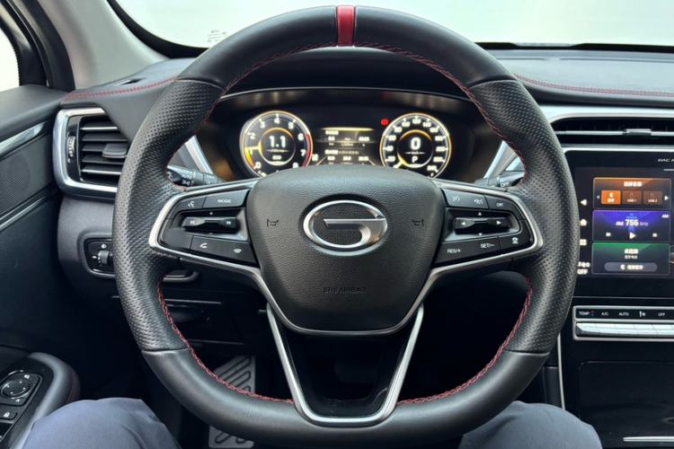 Used GAC Trumpchi GS4 PLUS 2021 270T Automatic Star Edition Steering Wheel