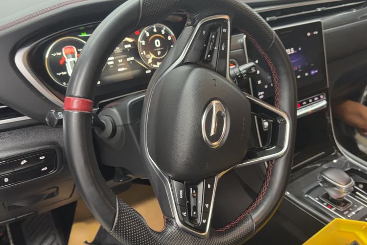 Used GAC Trumpchi GS4 PLUS 2021 270T Automatic Star Edition Steering Wheel