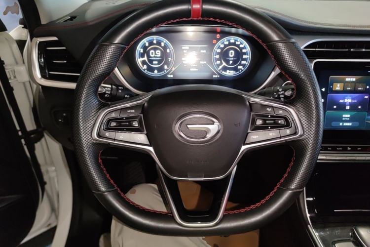 Used GAC Trumpchi GS4 PLUS 2021 270T Automatic Star Edition Steering Wheel