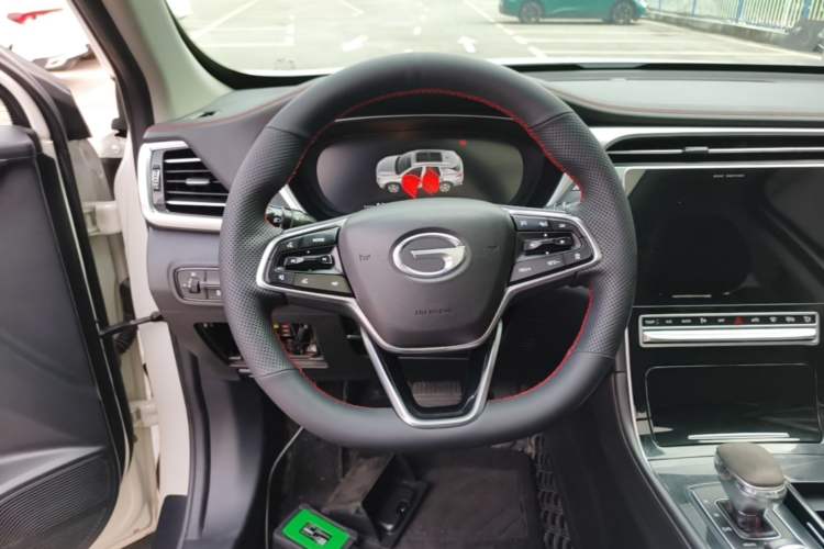 Used GAC Trumpchi GS4 PLUS 2021 270T Automatic Star Edition Steering Wheel