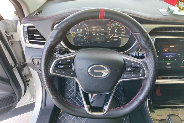 Used GAC Trumpchi GS4 PLUS 2021 270T Automatic Star Edition Steering Wheel