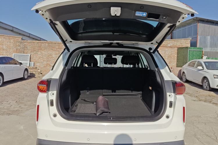 Used GAC Trumpchi GS4 PLUS 2021 390T Automatic Nebula Edition Trunk