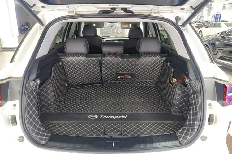 Used GAC Trumpchi GS4 PLUS 2021 270T Automatic Galaxy Edition Trunk