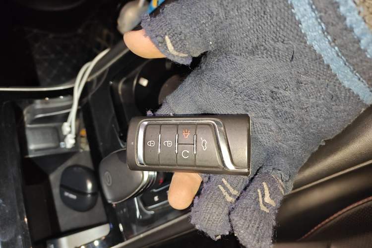 Used GAC Trumpchi GS4 PLUS 2021 390T Automatic Nebula Edition Vehicle Key