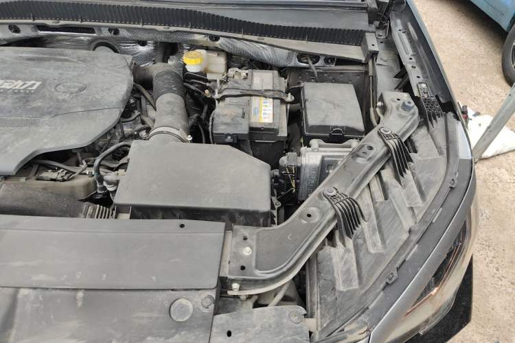 Used GAC Trumpchi GS4 PLUS 2022 390T Automatic Galaxy Edition Engine Bay Left
