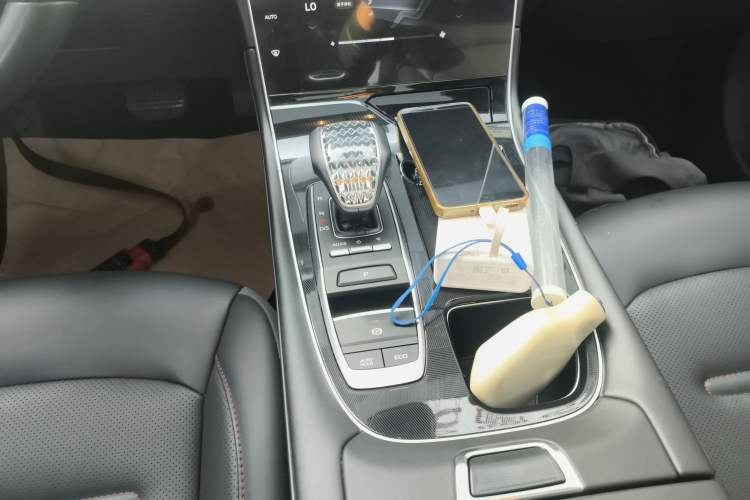 Used GAC Trumpchi GS4 PLUS 2022 270T Automatic Star Edition Gear Lever