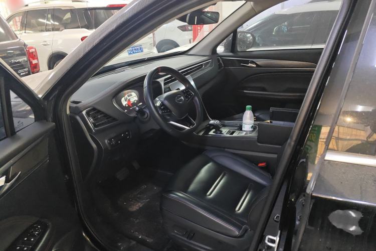 Used GAC Trumpchi GS4 PLUS 2022 270T Automatic Galaxy Edition Interior 3