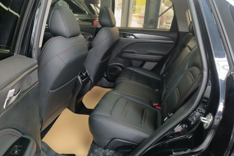 Used GAC Trumpchi GS4 PLUS 2022 270T Automatic Starry Edition Interior 4