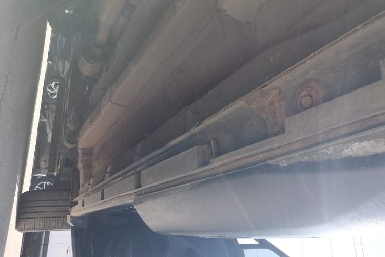 Used GAC Trumpchi GS4 PLUS 2022 270T Automatic Star Edition Left Side Sill