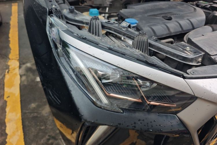 Used GAC Trumpchi GS4 PLUS 2022 270T Automatic Galaxy Edition Right Front Headlight