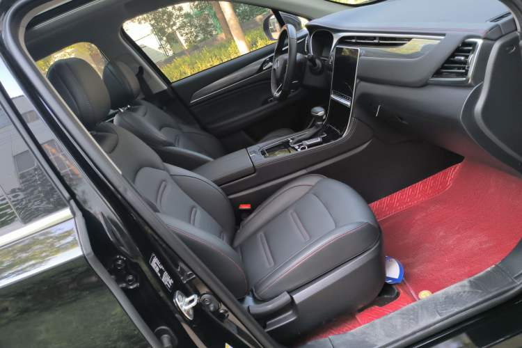 Used GAC Trumpchi GS4 PLUS 2022 390T Automatic Galaxy Edition Right Front Seat
