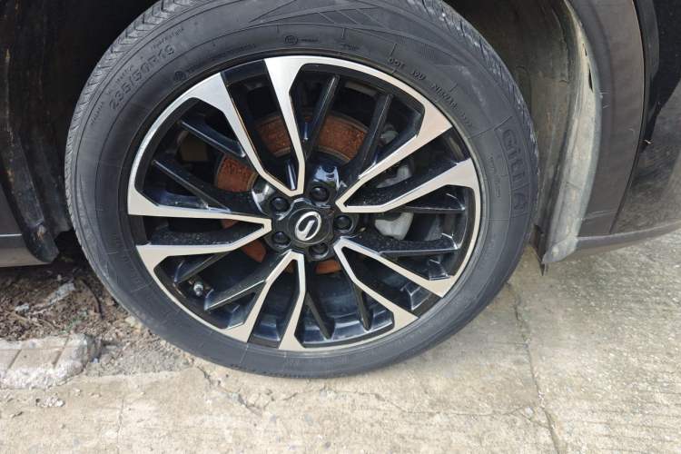 Used GAC Trumpchi GS4 PLUS 2022 270T Automatic Star Edition Right Front Wheel Hub