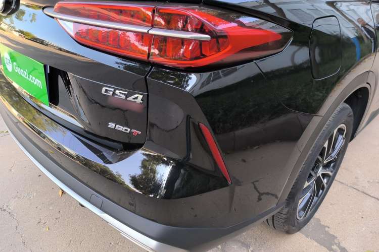 Used GAC Trumpchi GS4 PLUS 2022 390T Automatic Galaxy Edition Right Rear Taillight
