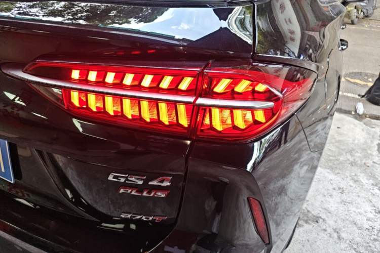 Used GAC Trumpchi GS4 PLUS 2022 270T Automatic Star Edition Right Rear Taillight