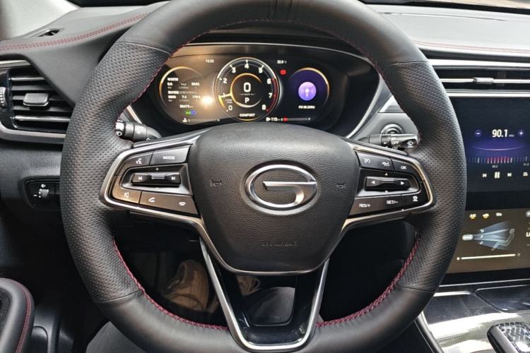Used GAC Trumpchi GS4 PLUS 2022 270T Automatic Star Edition Steering Wheel