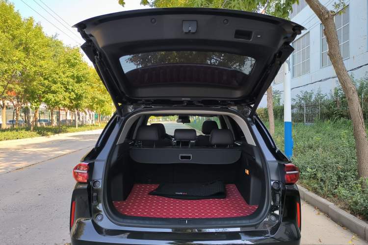 Used GAC Trumpchi GS4 PLUS 2022 390T Automatic Galaxy Edition Trunk