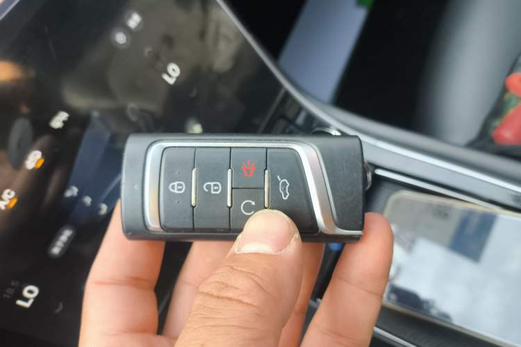Used GAC Trumpchi GS4 PLUS 2022 270T Automatic Star Edition Vehicle Key