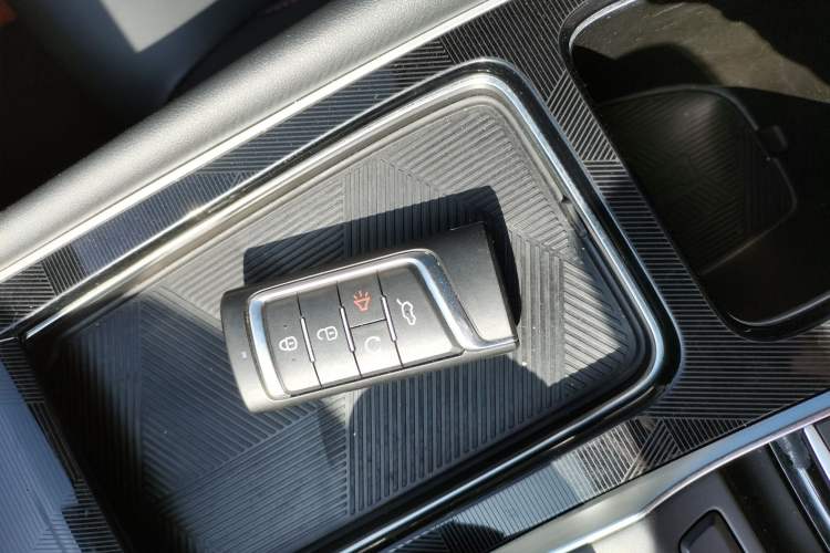 Used GAC Trumpchi GS4 PLUS 2022 270T Automatic Star Edition Vehicle Key