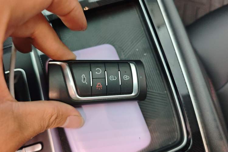 Used GAC Trumpchi GS4 PLUS 2022 270T Automatic Galaxy Edition Vehicle Key