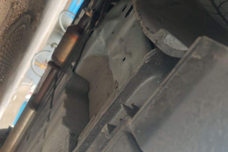 Used GAC Trumpchi GS4 PLUS 2022 390T Automatic Nebula Edition Chassis Front Left