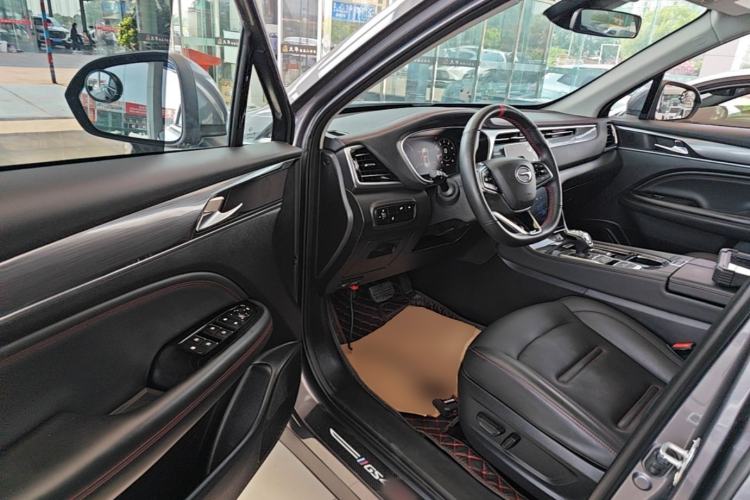 Used GAC Trumpchi GS4 PLUS 2022 270T Automatic Starry Edition Driver Seat