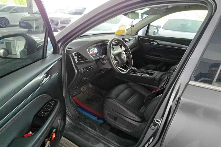 Used GAC Trumpchi GS4 PLUS 2022 390T Automatic Nebula Edition Driver Seat