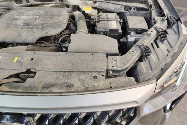 Used GAC Trumpchi GS4 PLUS 2022 390T Automatic Galaxy Edition Engine Bay Left
