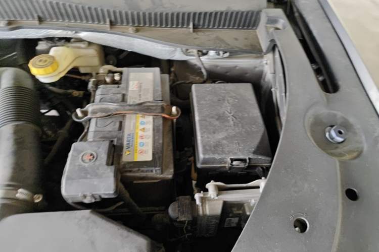 Used GAC Trumpchi GS4 PLUS 2022 390T Automatic Nebula Edition Engine Bay Left