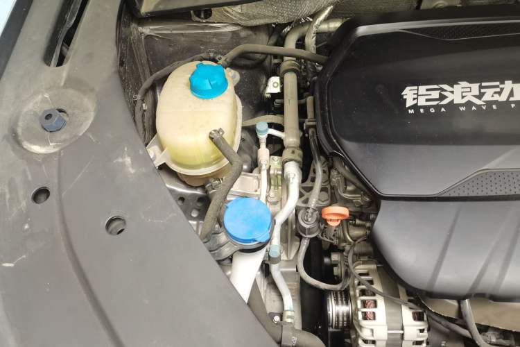Used GAC Trumpchi GS4 PLUS 2022 390T Automatic Nebula Edition Engine Bay Right
