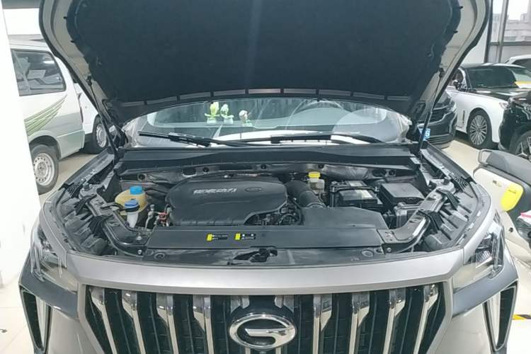 Used GAC Trumpchi GS4 PLUS 2022 390T Automatic Galaxy Edition Engine Bay