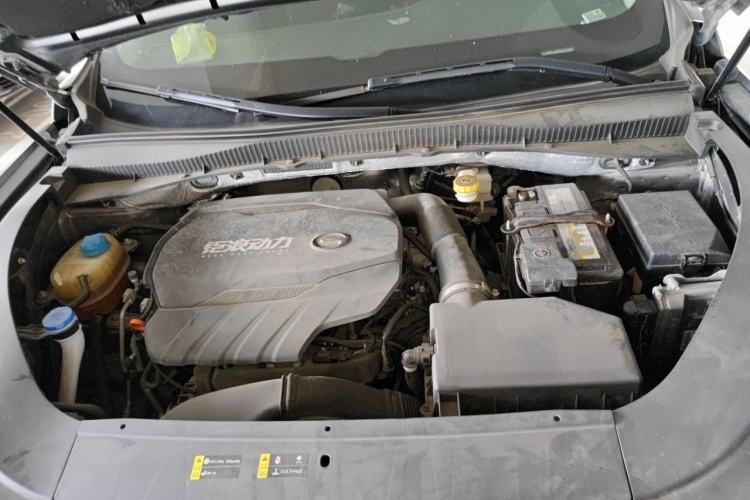 Used GAC Trumpchi GS4 PLUS 2022 390T Automatic Nebula Edition Engine Bay