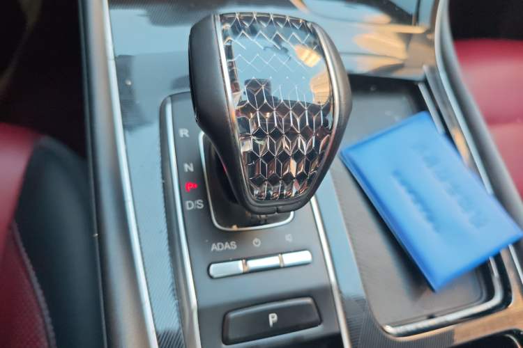 Used GAC Trumpchi GS4 PLUS 2022 270T Automatic Galaxy Edition Gear Lever