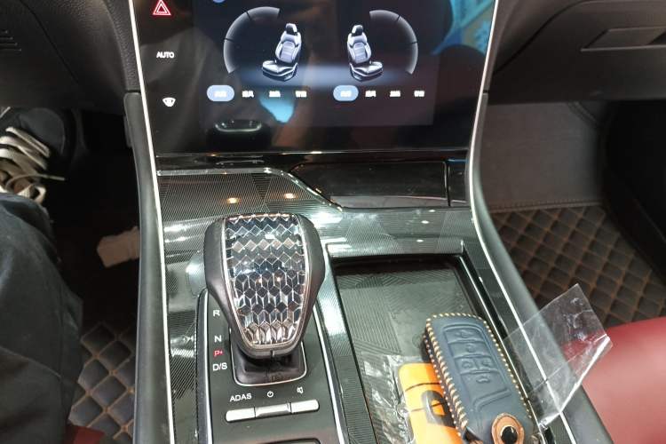 Used GAC Trumpchi GS4 PLUS 2022 270T Automatic Galaxy Edition Gear Lever