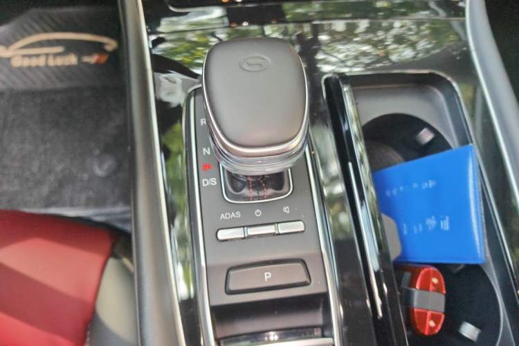 Used GAC Trumpchi GS4 PLUS 2022 270T Automatic Galaxy Edition Gear Lever