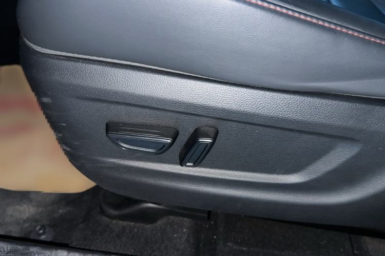 Used GAC Trumpchi GS4 PLUS 2022 390T Automatic Galaxy Edition Interior 2