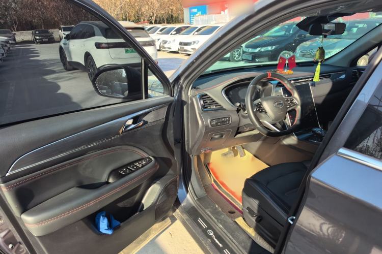 Used GAC Trumpchi GS4 PLUS 2022 390T Automatic Nebula Edition Interior 2