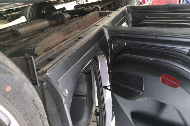 Used GAC Trumpchi GS4 PLUS 2022 270T Automatic Galaxy Edition Left Side Sill