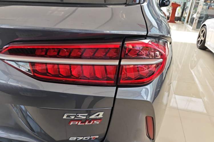 Used GAC Trumpchi GS4 PLUS 2022 270T Automatic Starry Edition Right Rear Taillight
