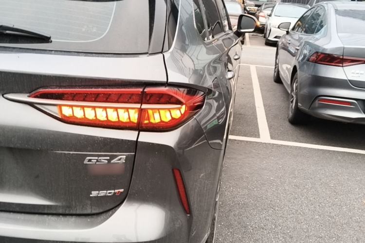 Used GAC Trumpchi GS4 PLUS 2022 390T Automatic Starry Edition Right Rear Taillight