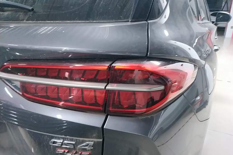 Used GAC Trumpchi GS4 PLUS 2022 390T Automatic Galaxy Edition Right Rear Taillight