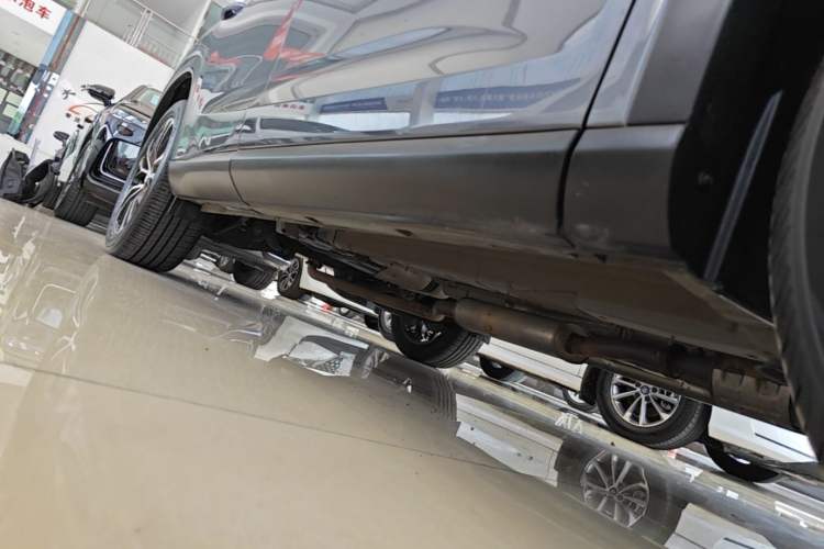 Used GAC Trumpchi GS4 PLUS 2022 270T Automatic Starry Edition Right Side Sill