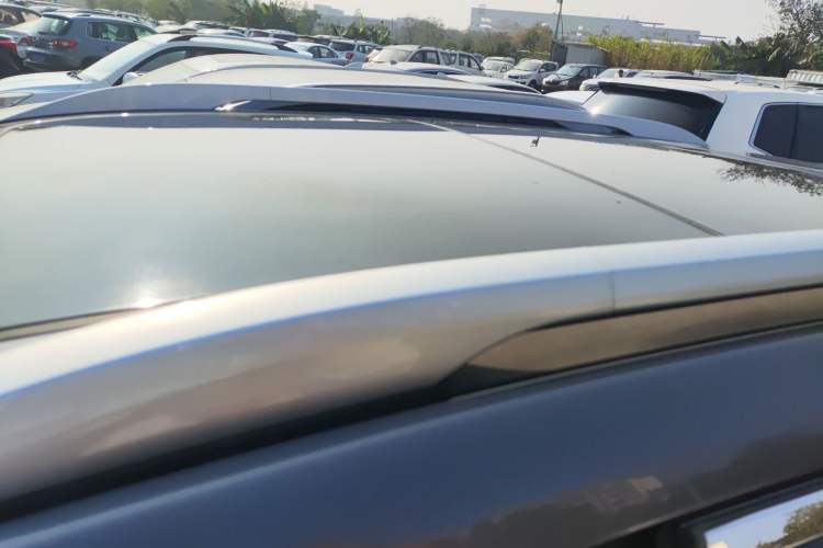 Used GAC Trumpchi GS4 PLUS 2022 270T Automatic Galaxy Edition Roof
