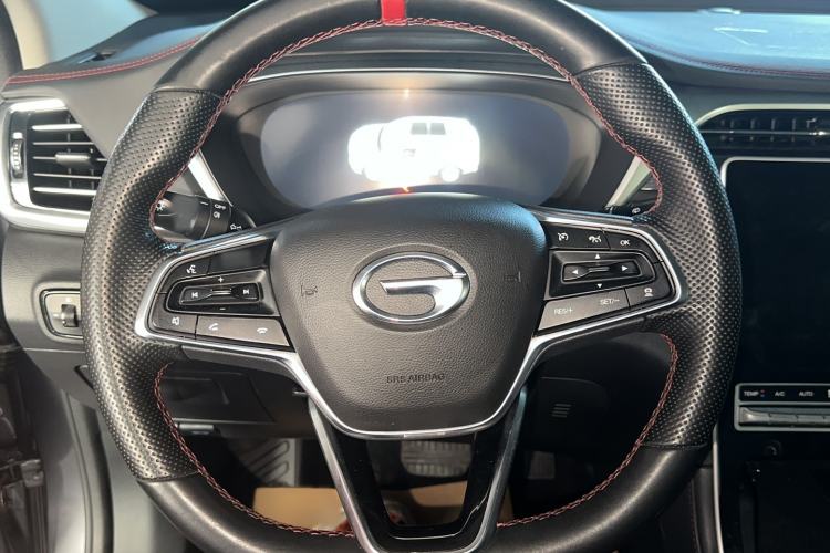 Used GAC Trumpchi GS4 PLUS 2022 390T Automatic Galaxy Edition Steering Wheel