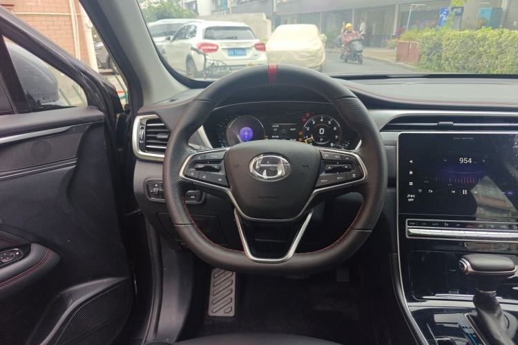 Used GAC Trumpchi GS4 PLUS 2022 390T Automatic Galaxy Edition Steering Wheel
